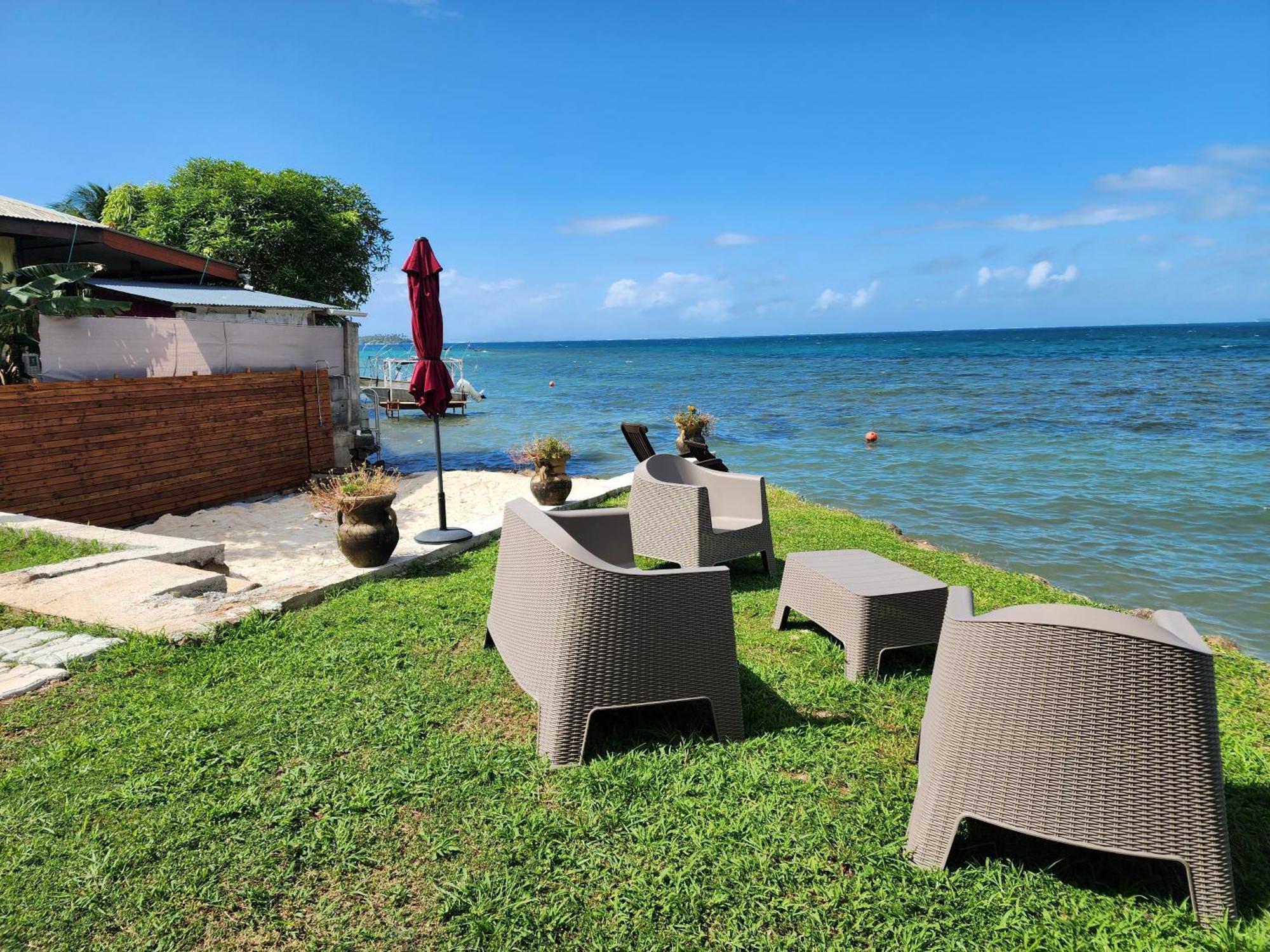 Duplex En Bord De Mer Fare Tahitea Pension Taputapuapea 외부 사진