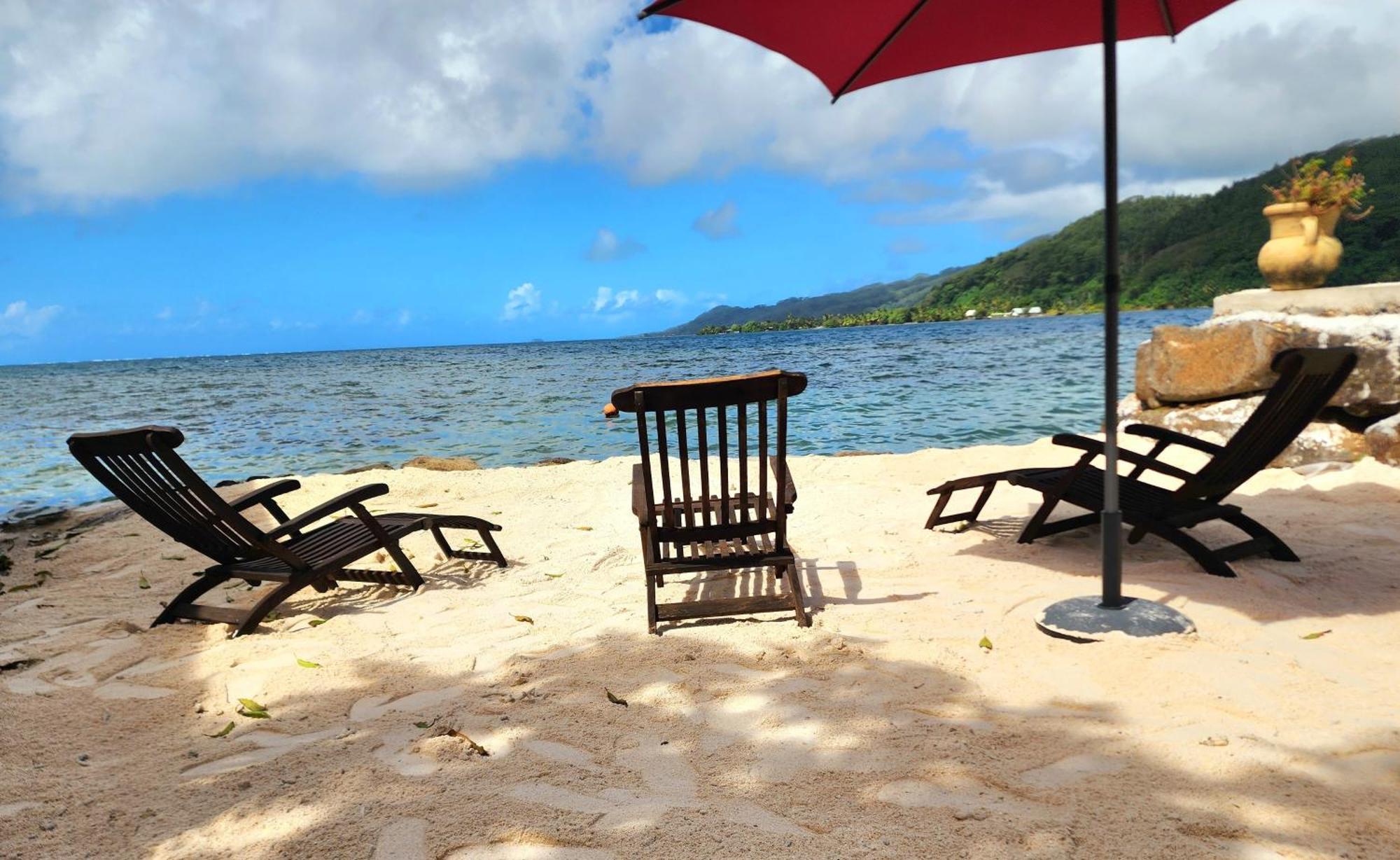Duplex En Bord De Mer Fare Tahitea Pension Taputapuapea 외부 사진